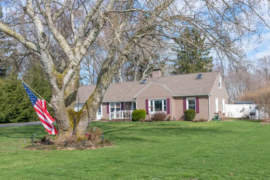 983 Miners Road, Saint Joseph, MI 49085 - #2