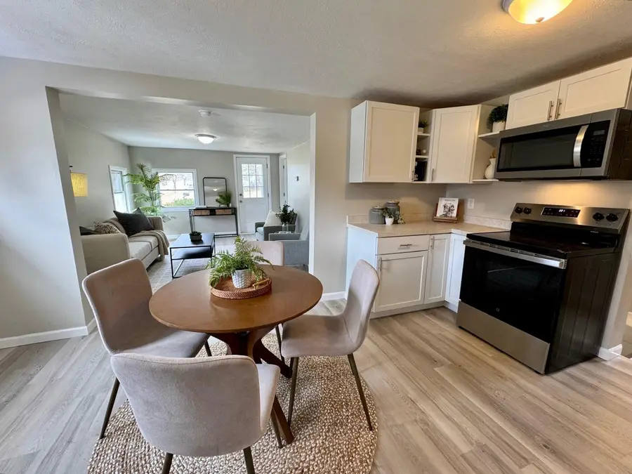 1101 E North Street, Greenville, MI 48838 - #3