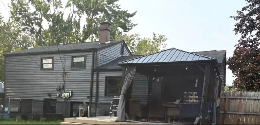 20452 Dubois, Clinton Township, MI 48035 - #3