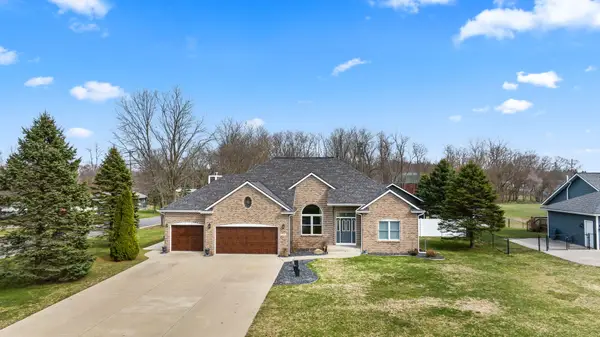 531 Foxmoor Drive, Plainwell, MI 49080