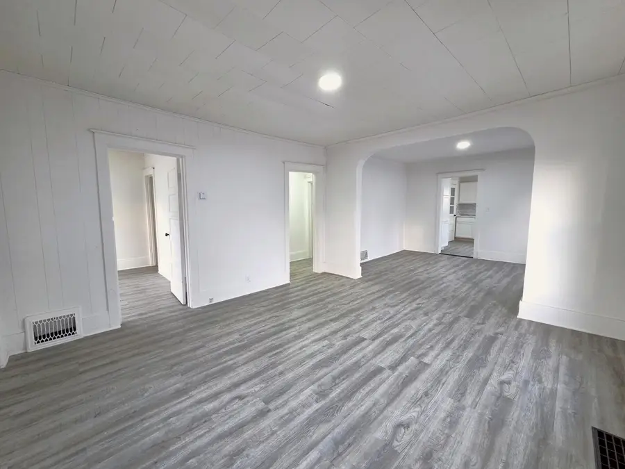 2128 5th Street, Muskegon, MI 49444 - #3