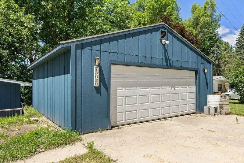 13029 E Heights Road, Remus, MI 49340 - #3