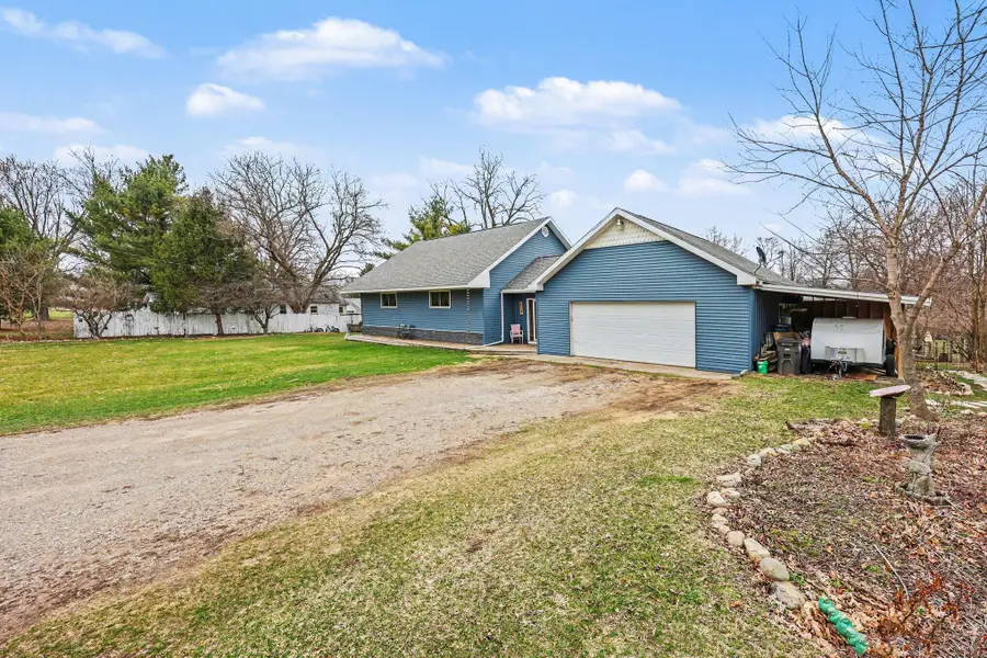 219 S Portage Road, Jackson, MI 49201 - #3