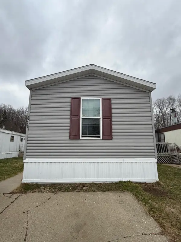 6741 Helman Boulevard #lot 203, Lansing, MI 48911