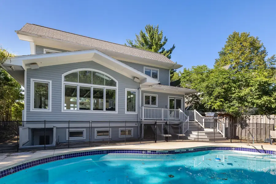 3987 Lake Shore Drive, New Buffalo, MI 49117 - #3