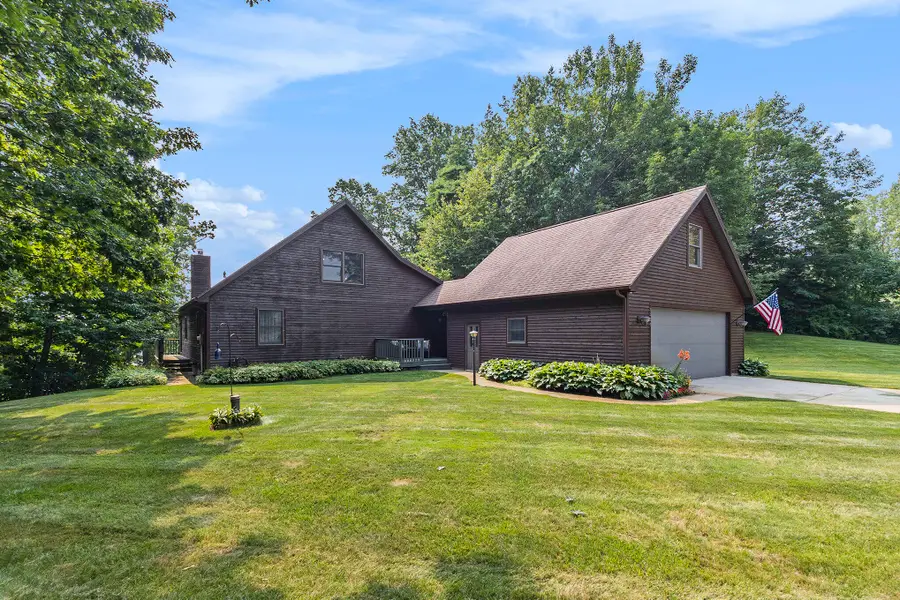 3324 S Ironwood Drive, Ludington, MI 49431 - #3