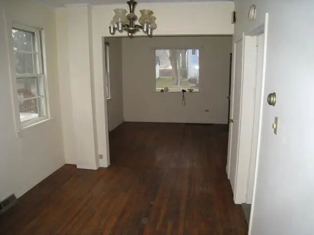 622 N Adams Street, Ypsilanti, MI 48197 - #3