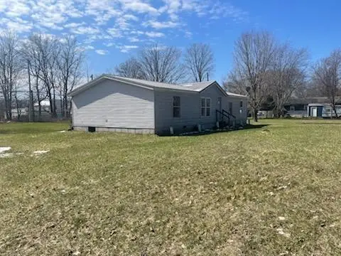 44 E Howard Street, Grand Junction, MI 49056 - #3