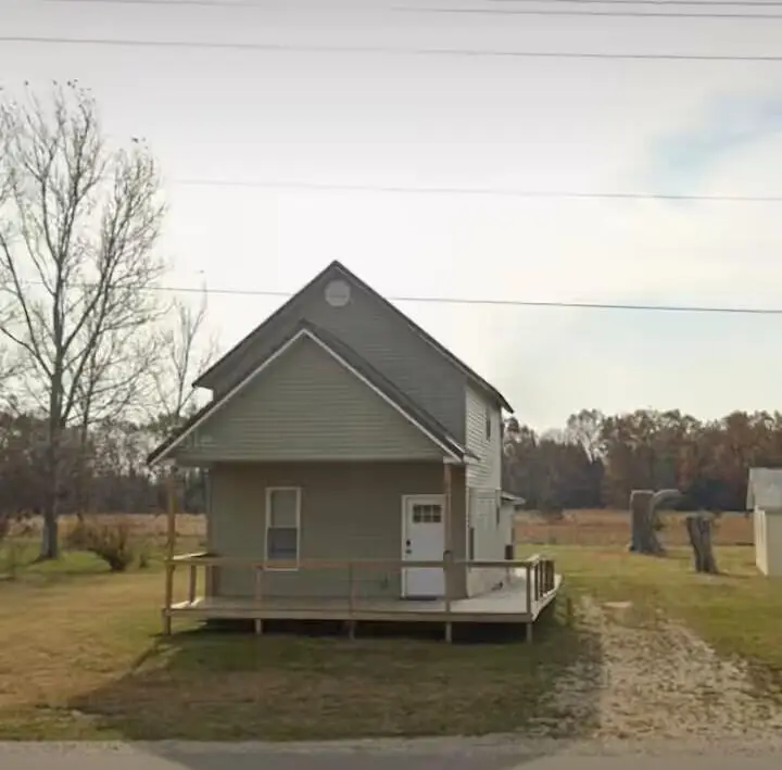 1673 E Parkdale Avenue, Manistee, MI 49660 - #1