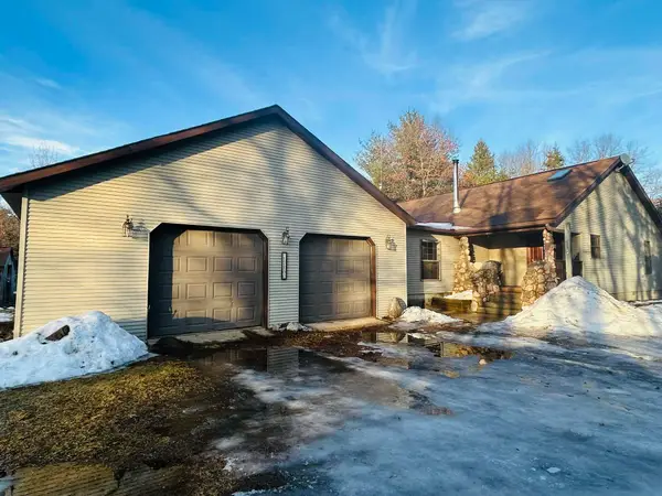 17806 Old Logging Road, Hersey, MI 49639