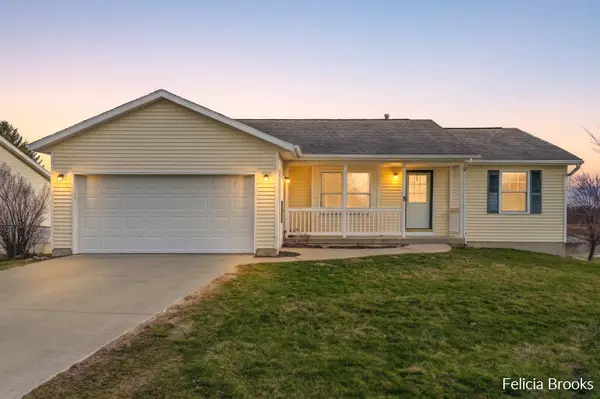 614 E Charles Street, Hastings, MI 49058