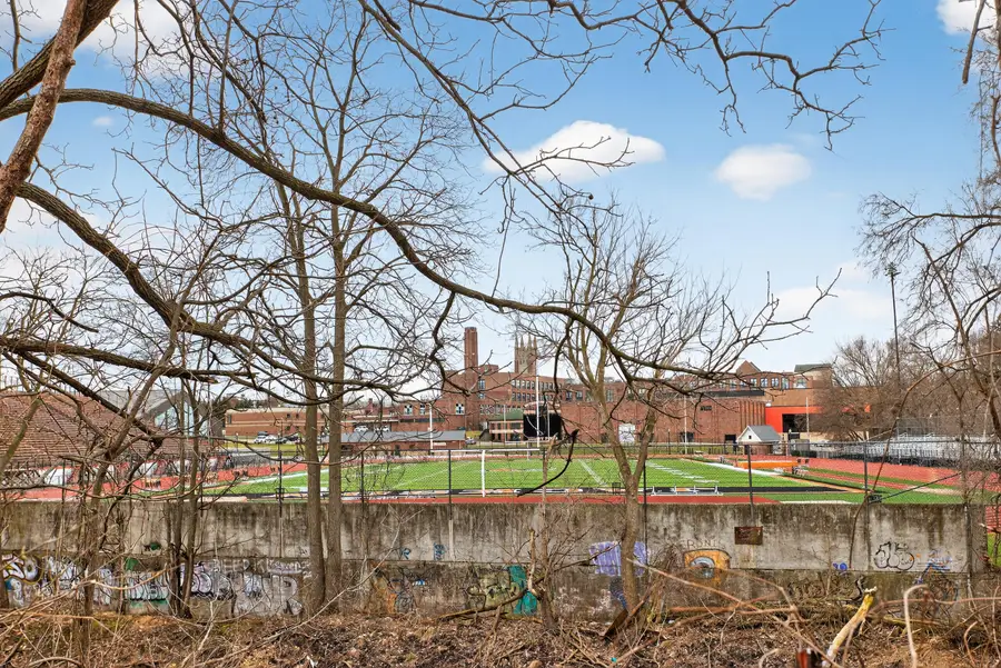 611 Oakhill Avenue, Jackson, MI 49201 - #3