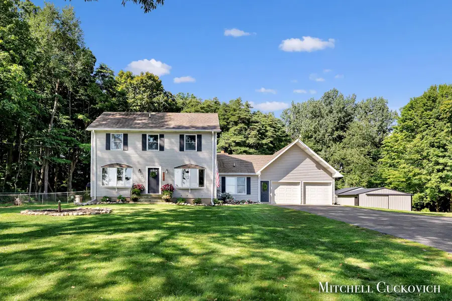 15415 Coalter Avenue, Kent City, MI 49330 - #2