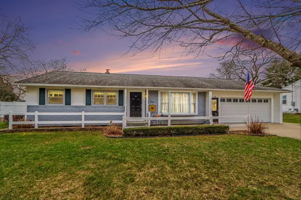 418 Larkspur Avenue, Portage, MI 49002