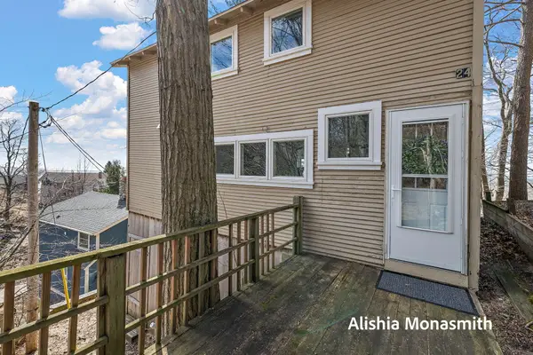 15058 Stickney Ridge Road, Grand Haven, MI 49417