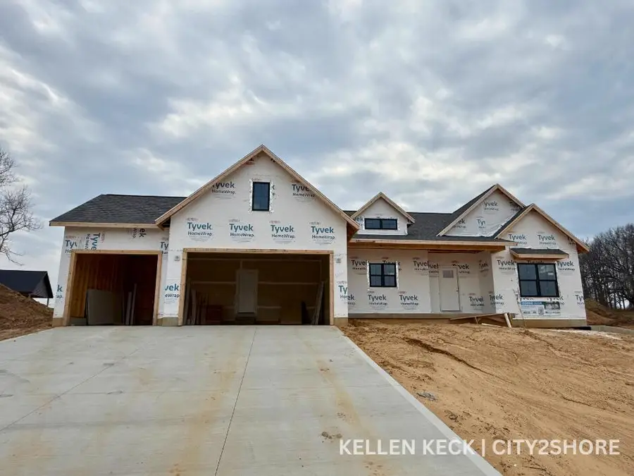 11325 Bancroft Way Se, Alto, MI 49302 - #2