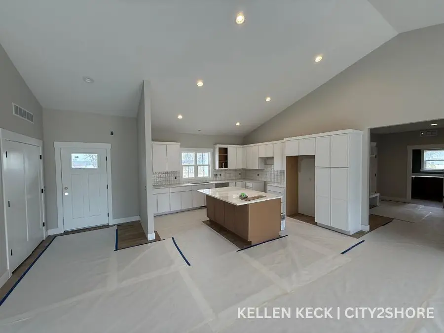 11325 Bancroft Way Se, Alto, MI 49302 - #3