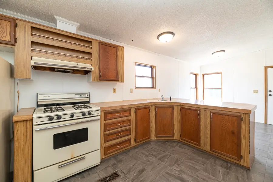 13064 Riverside Drive, Constantine, MI 49042 - #2