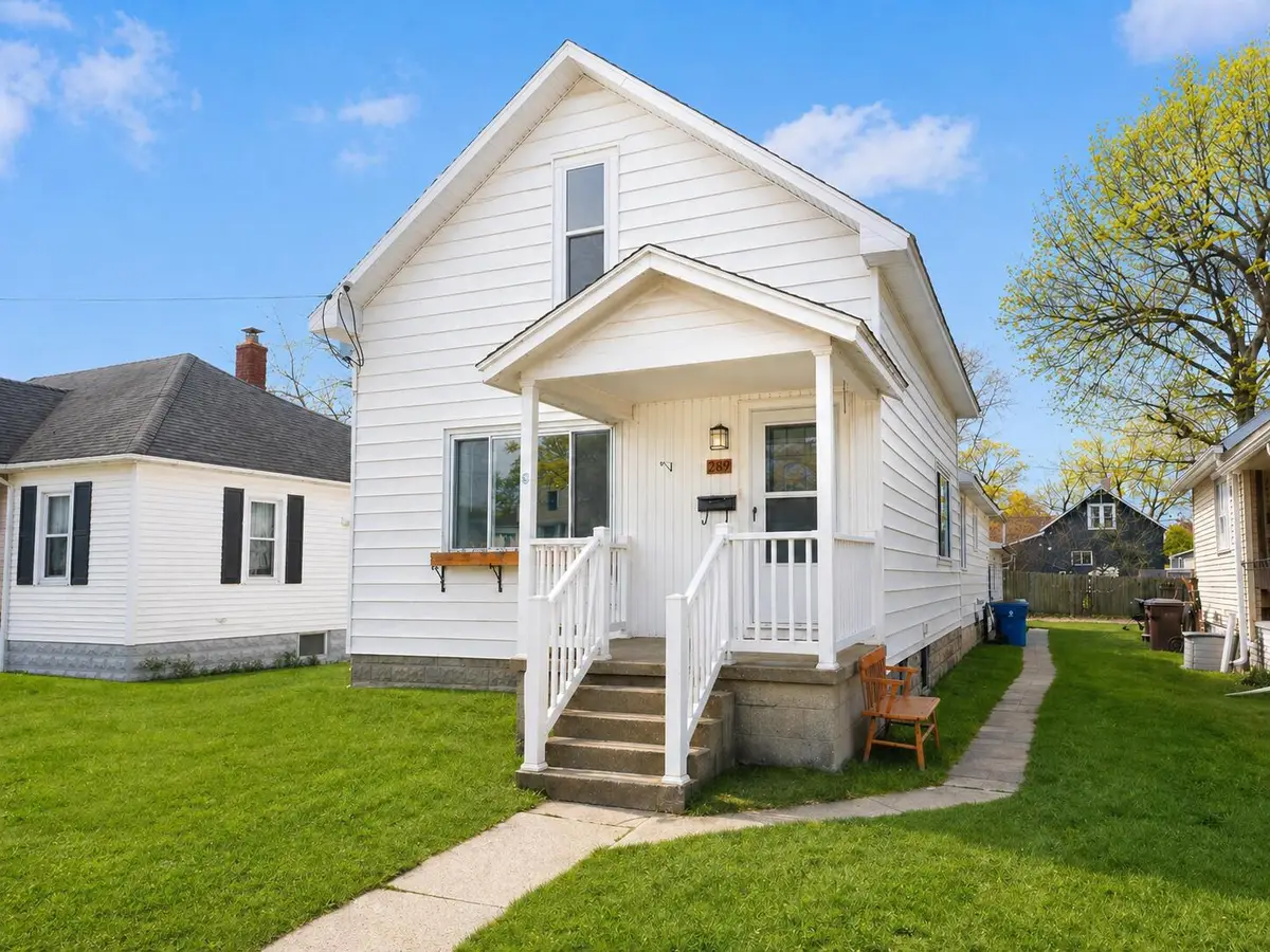 289 6th Street, Manistee, MI 49660 - #1