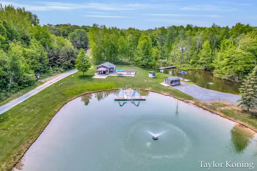 3111 N 128th Avenue, Hart, MI 49420 - #3