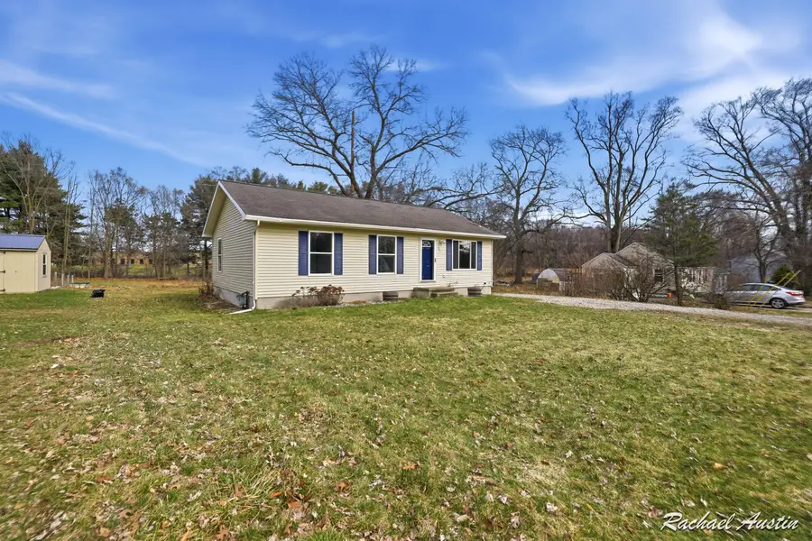 1100 N Edgewood Street, Greenville, MI 48838 - #2