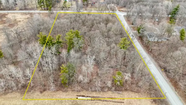 Sparling & Mayer Road #Lot- 4, Wales, MI 48027