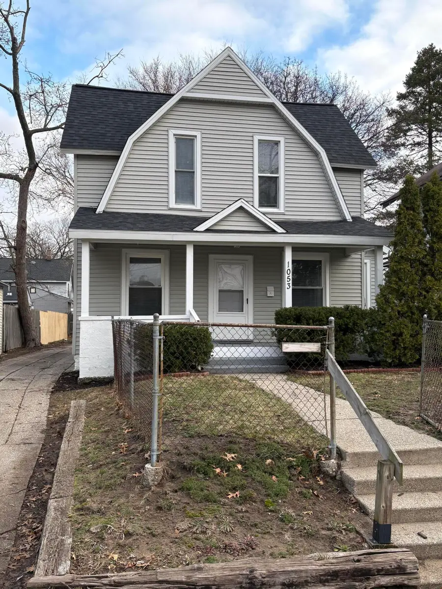 1053 Watkins Street Se, Grand Rapids, MI 49507 - #2