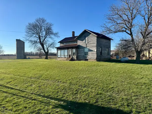 102 W Central Road, Coldwater, MI 49036