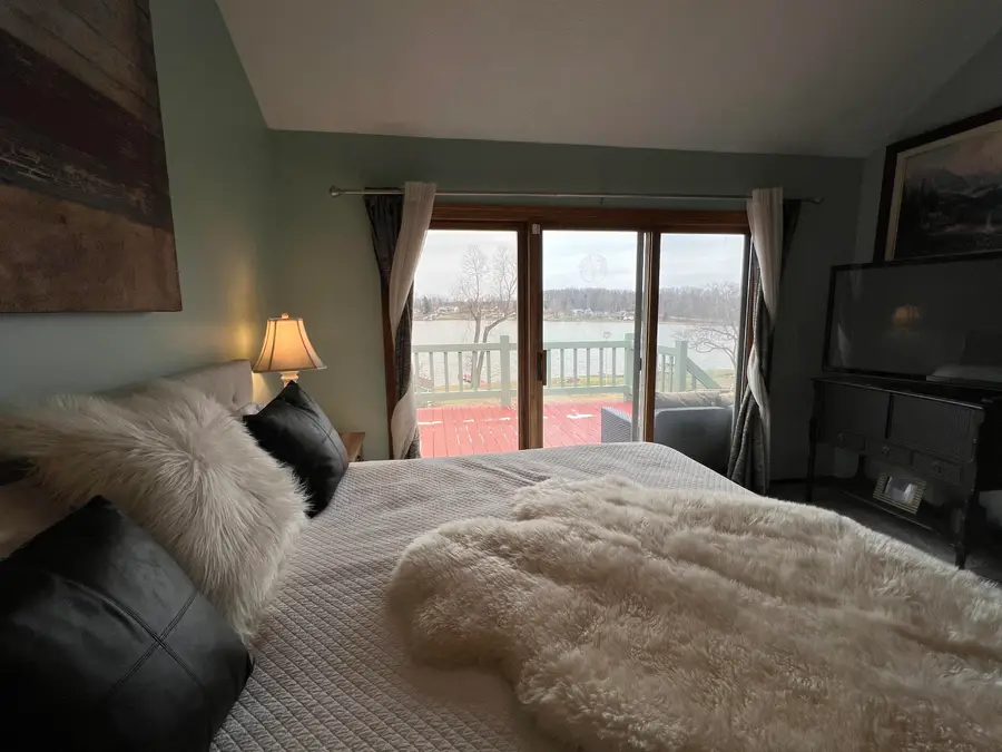 4149 Kim Drive, Hillsdale, MI 49242 - #2