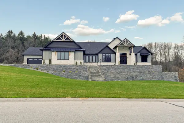 32170 Bent Oak Trail, Niles, MI 49120