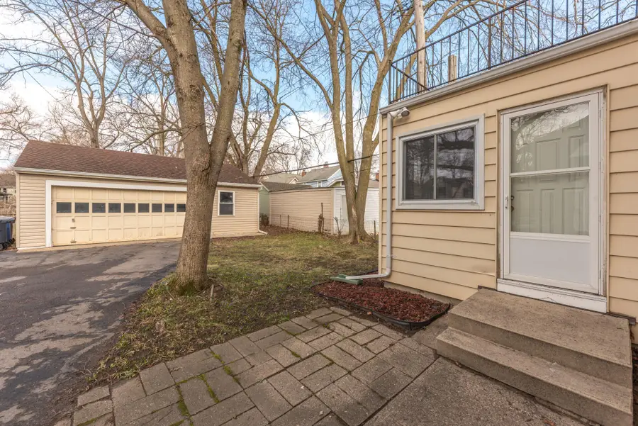 1408 E Park Place, Ann Arbor, MI 48104 - #3