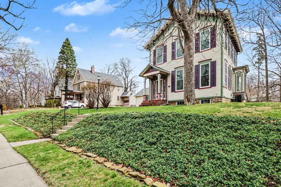 320 N Division Street, Marshall, MI 49068 - #2