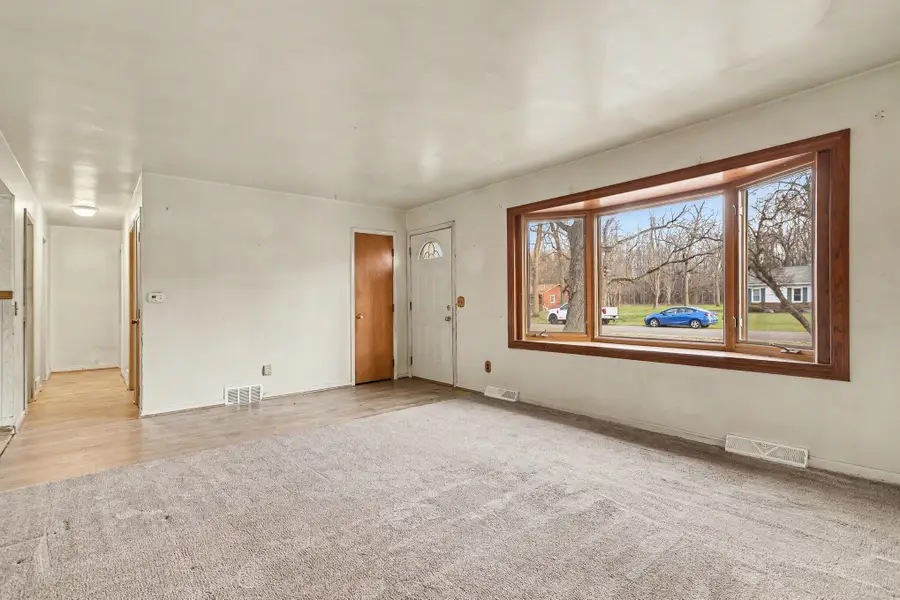 4537 W Ab Avenue, Plainwell, MI 49080 - #3