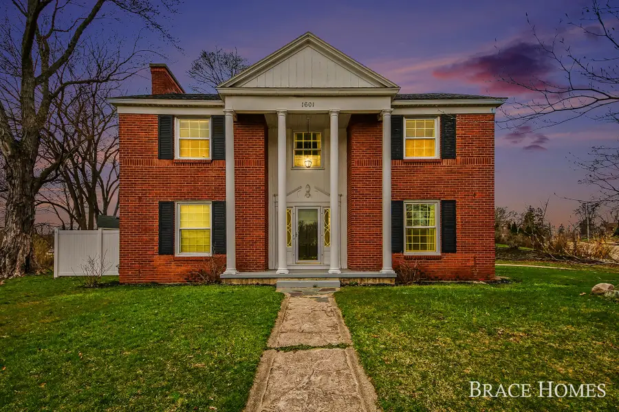 119 Bristol Avenue Nw, Grand Rapids, MI 49504 - #2