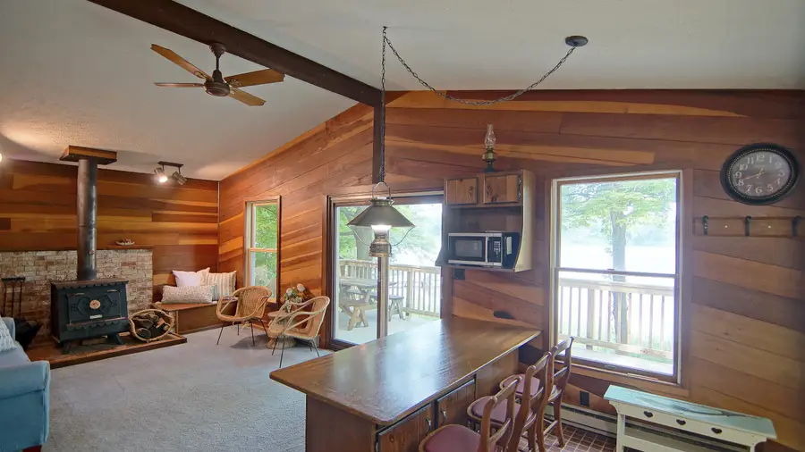 10749 Kings Lane, Berrien, MI 49103 - #2