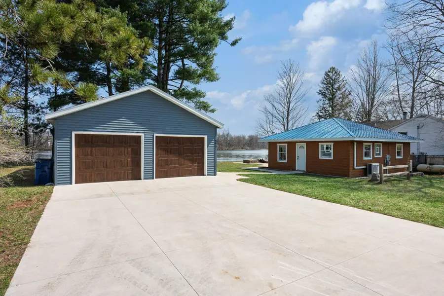 3517 Lake Allegan Drive, Allegan, MI 49010 - #3