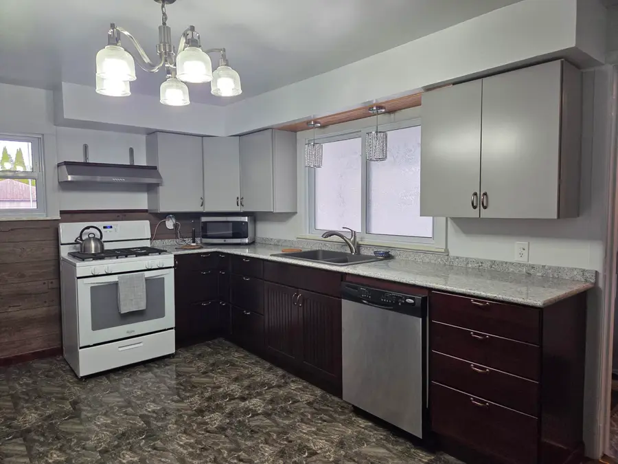 232 Bender Street, Jackson, MI 49202 - #3