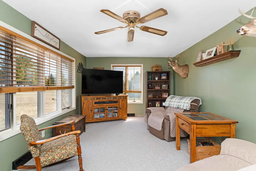 6740 S Eberhart Avenue, Clare, MI 48617 - #3