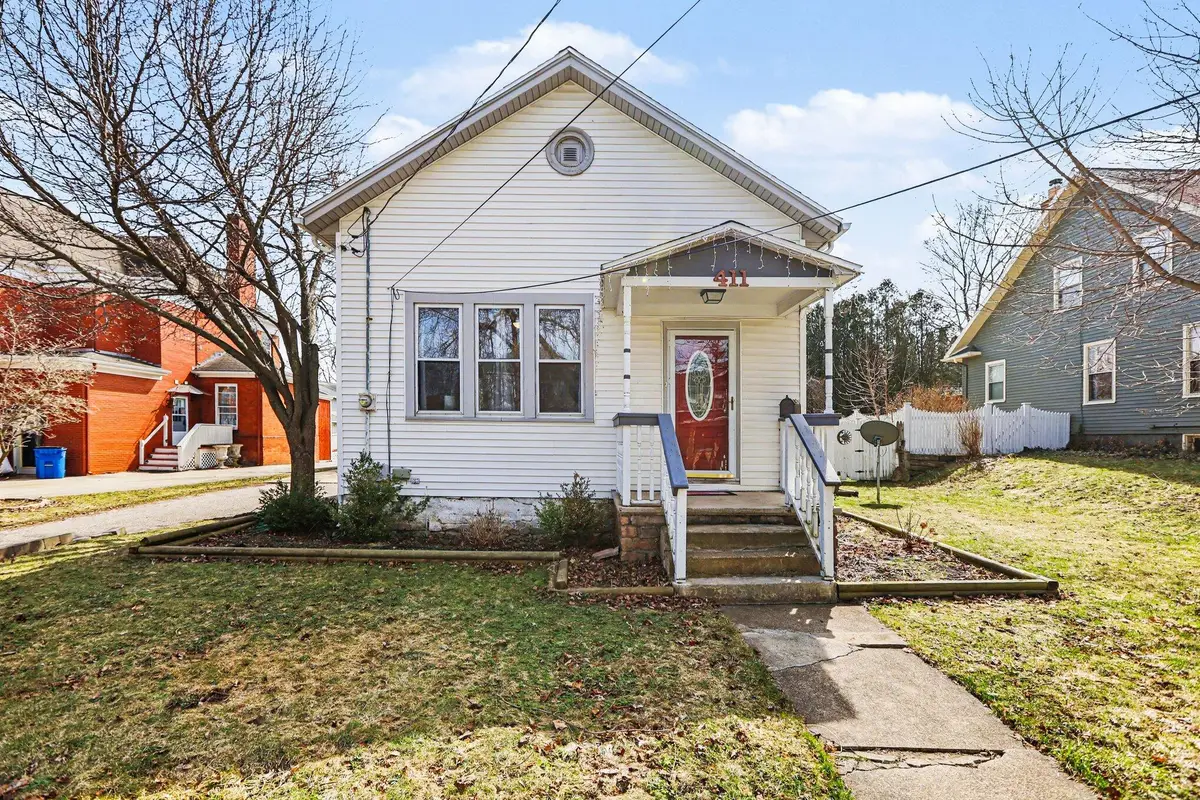 411 5th Street, Manistee, MI 49660 - #1