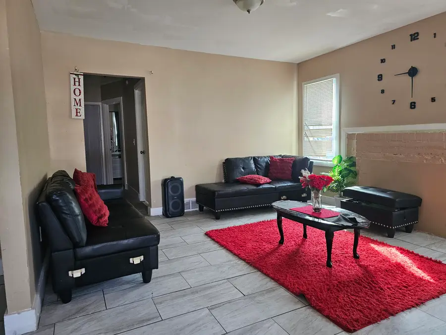 19140 Winthrop Street, Detroit, MI 48235 - #2