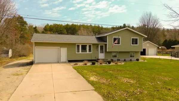 12594 144th Avenue, Grand Haven, MI 49417