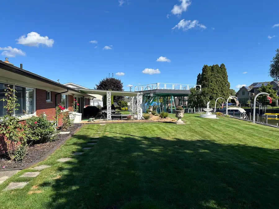 38176 Villa Mar Street, Harrison Township, MI 48045 - #3