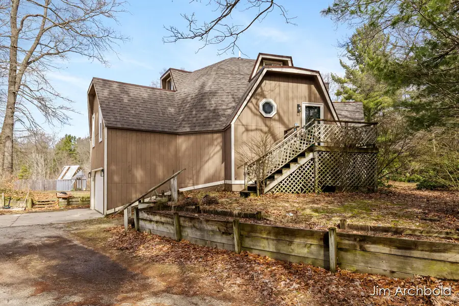2447 Roberts Road, Muskegon, MI 49445 - #2