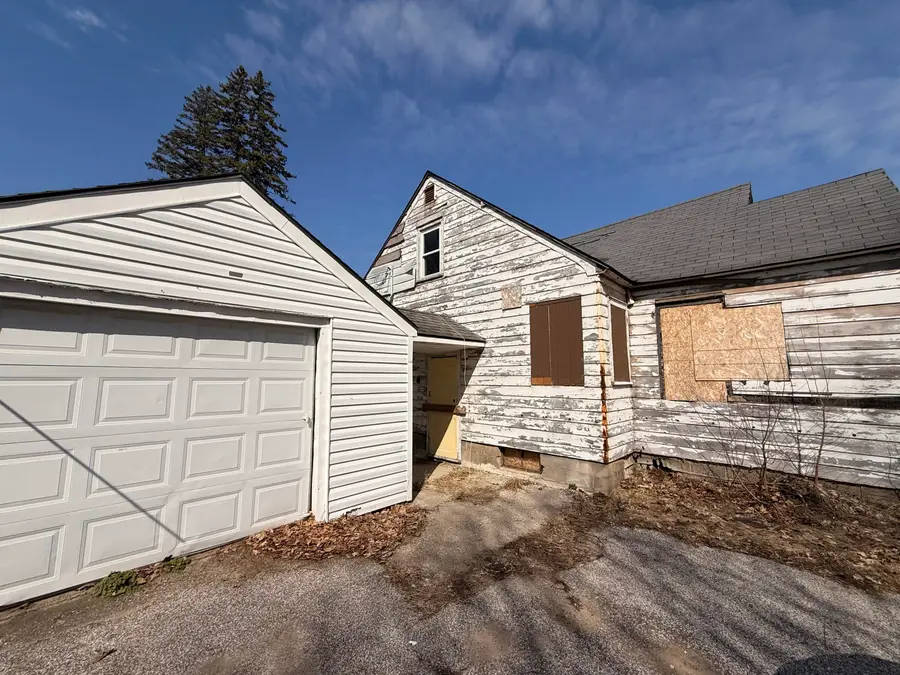 7 S Elm Street, Hesperia, MI 49421 - #3