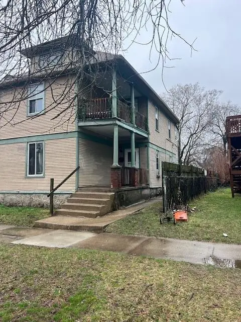 1053 Mcreynolds Avenue Nw, Grand Rapids, MI 49504