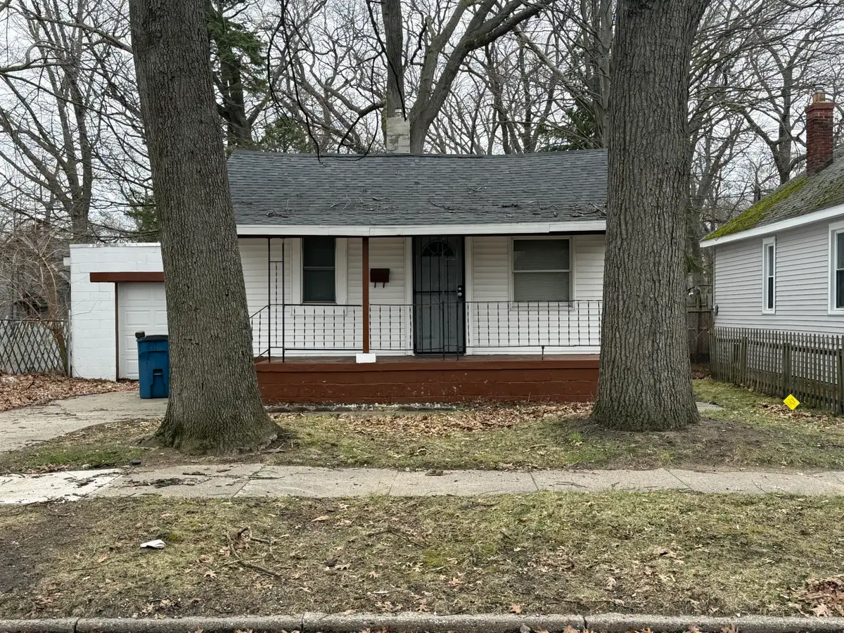 2820 Park Street, Muskegon, MI 49444 - #1