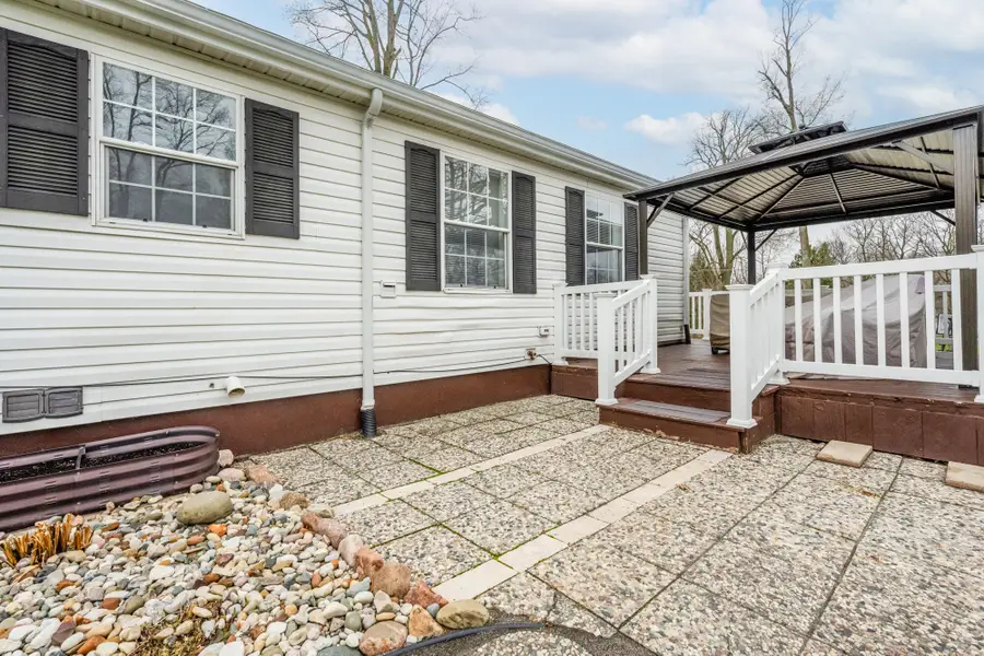 5661 Clark Street, Coloma, MI 49038 - #3