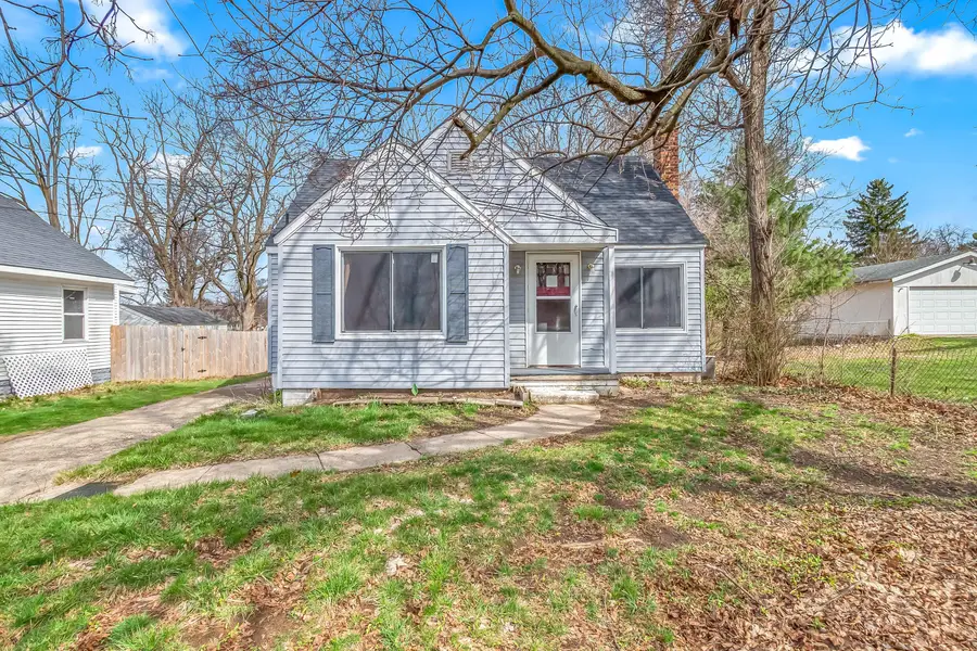 138 Pierce Avenue, Jackson, MI 49203 - #2