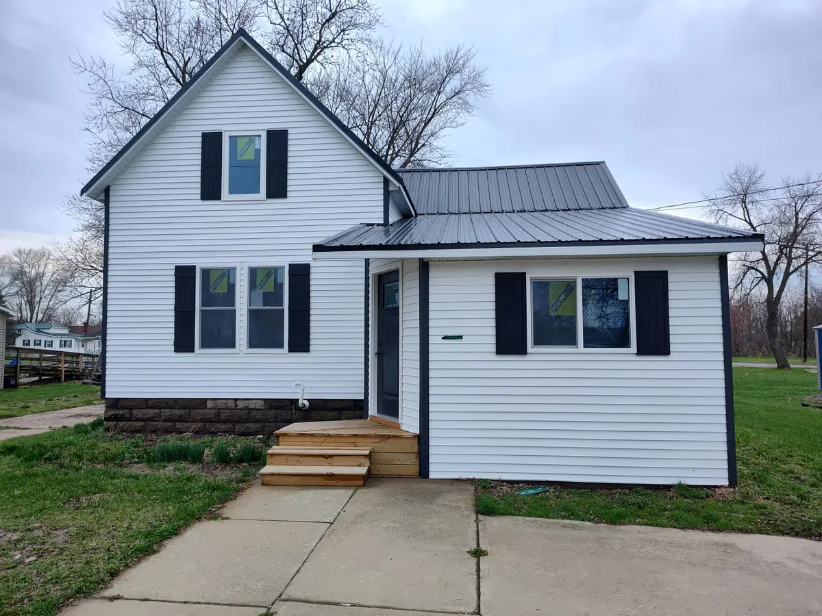 509 N Walker Street, Bronson, MI 49028 - #1