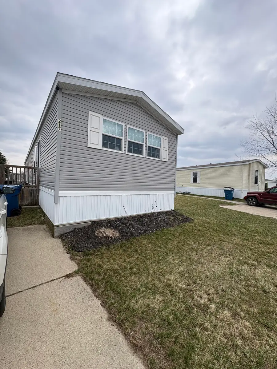 360 E Tuttle Road #217, Ionia, MI 48846 - #2